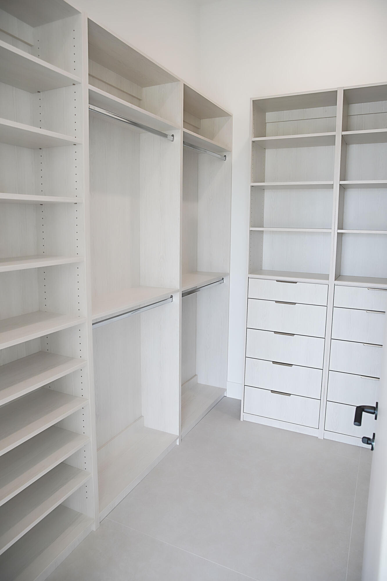 259 Saint Thomas Avenue Property Photo 21