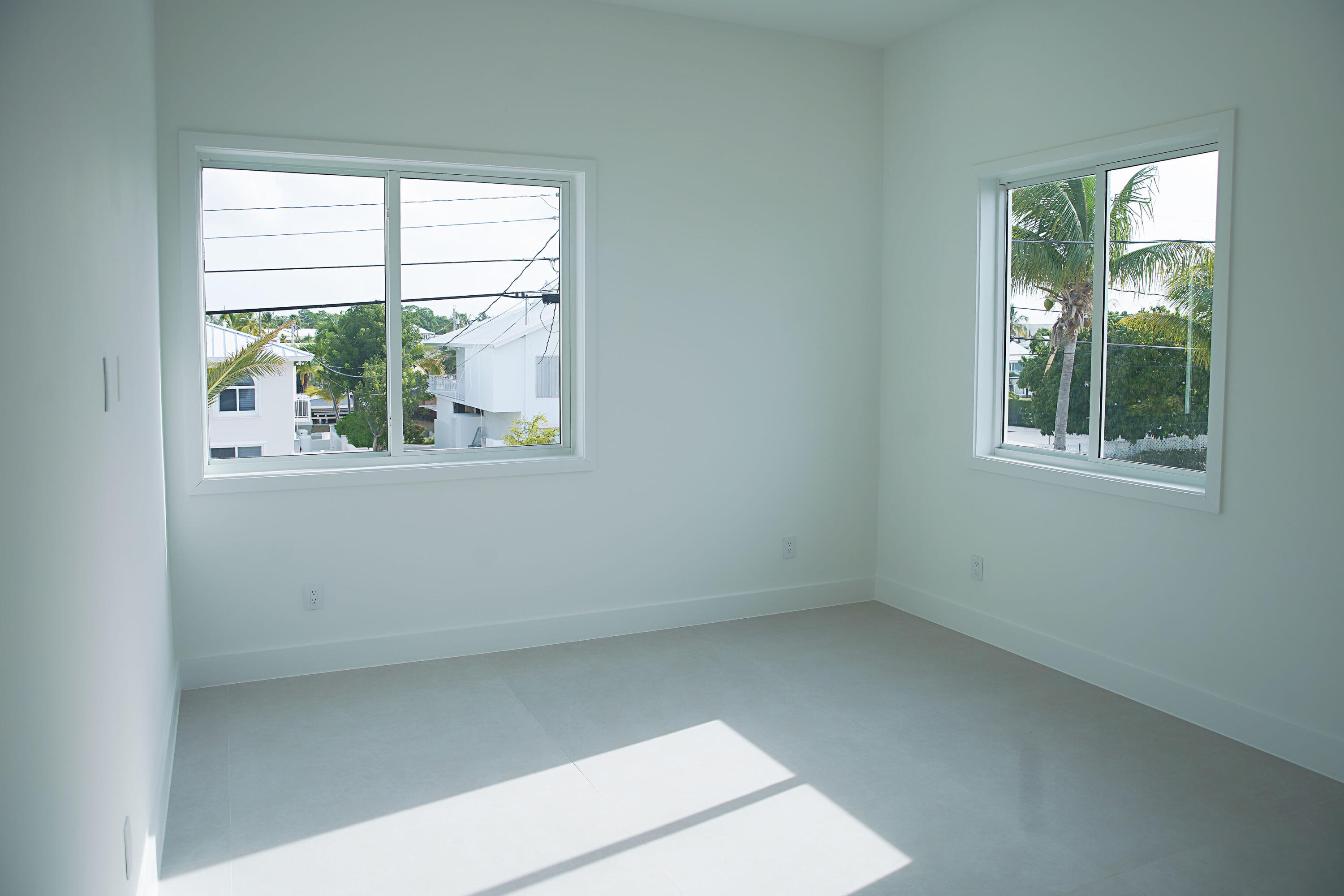 259 Saint Thomas Avenue Property Photo 22