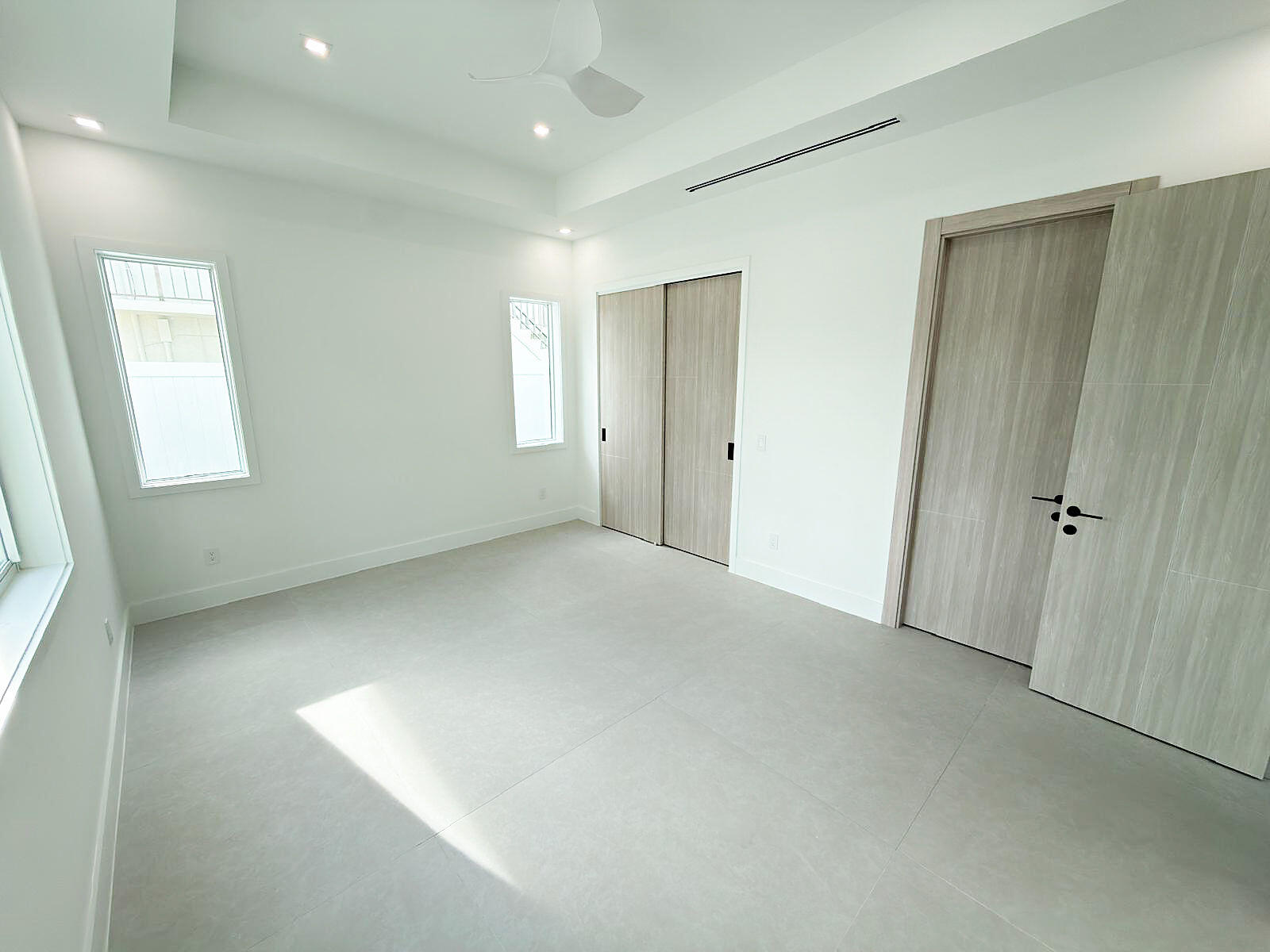 259 Saint Thomas Avenue Property Photo 29