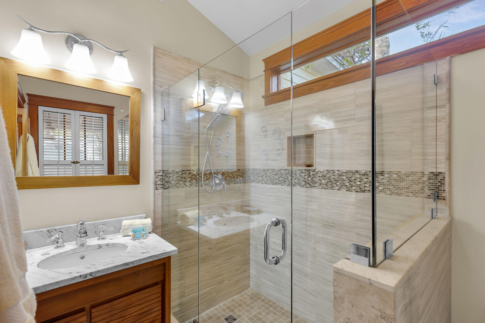 1320 Eliza Street Property Photo 23