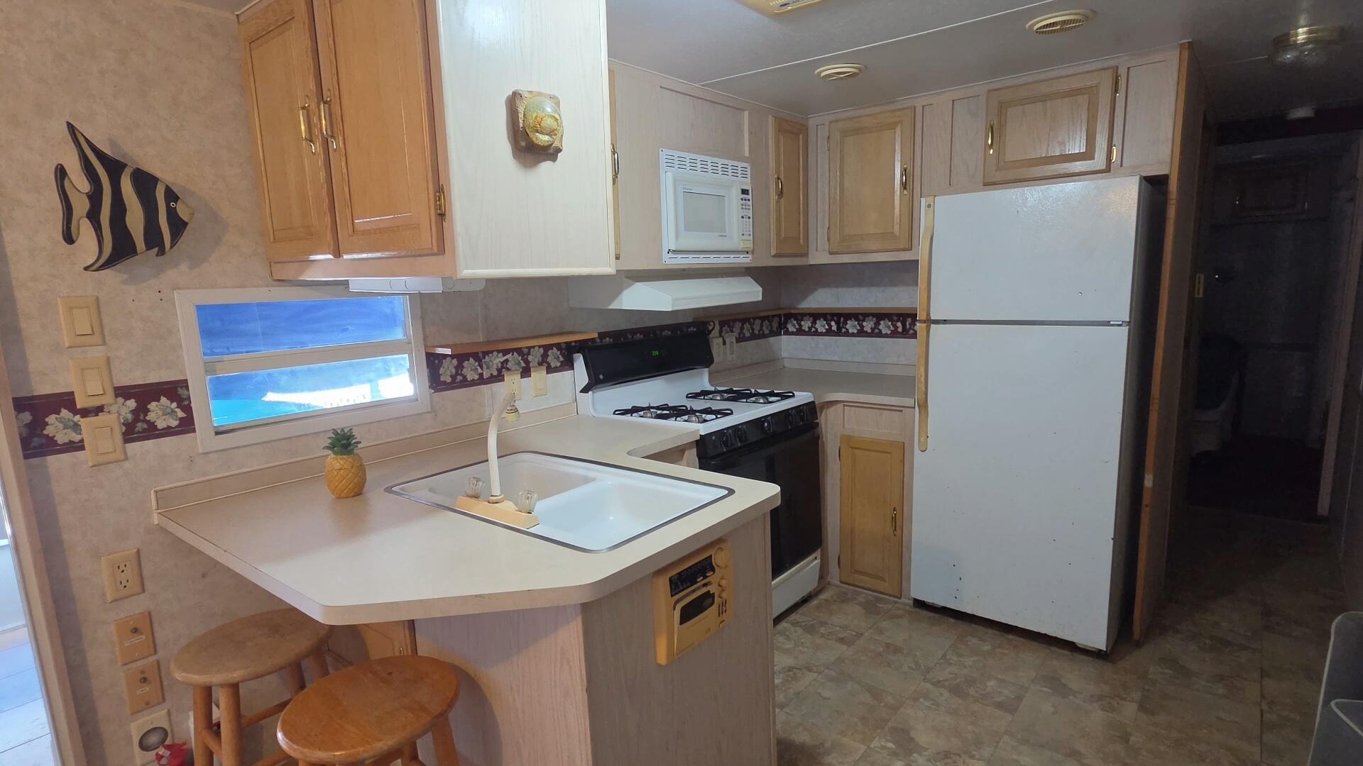 325 Calusa Street # 439 Property Photo 9