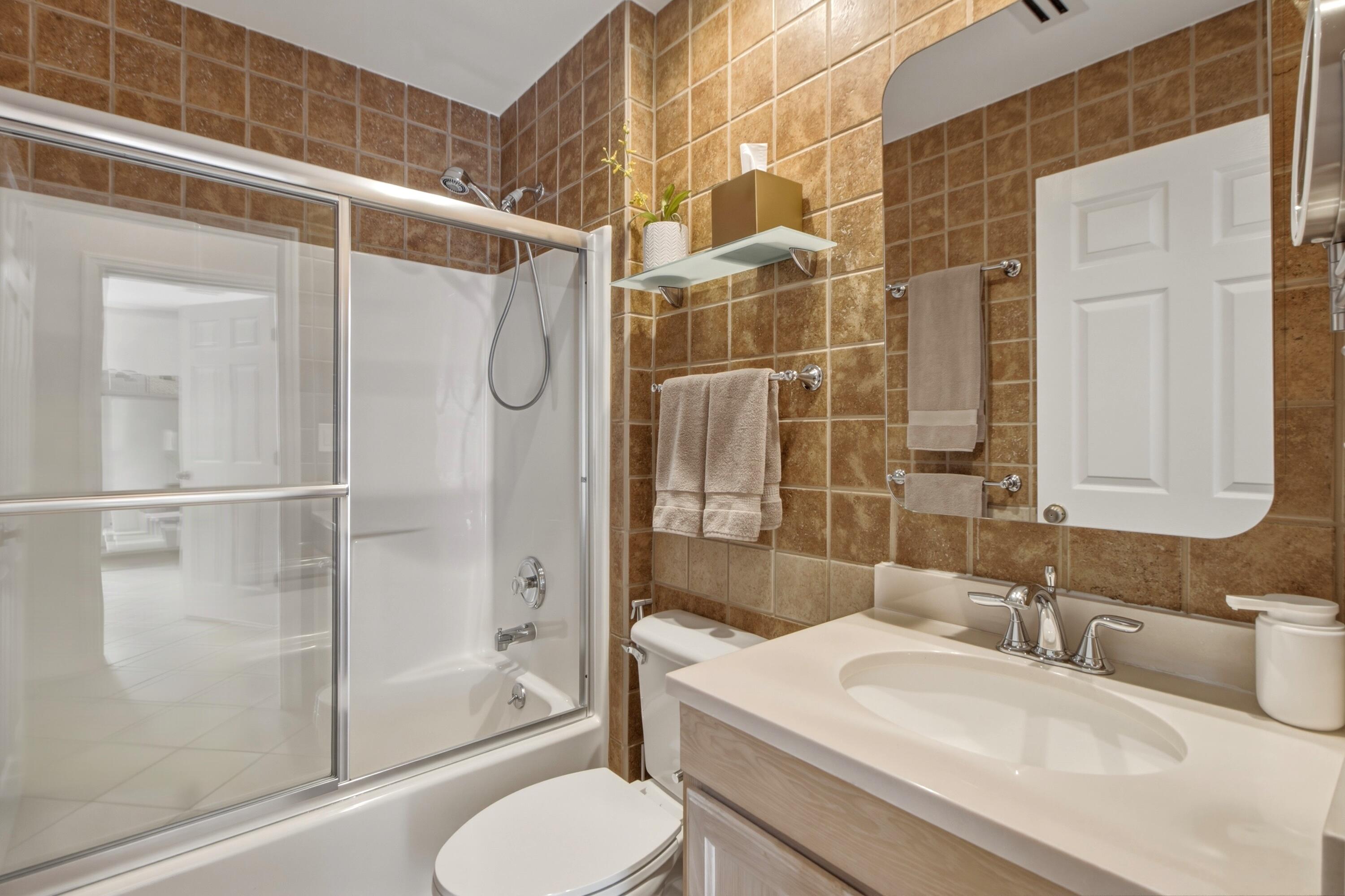 3315 Donald Avenue Property Photo 20