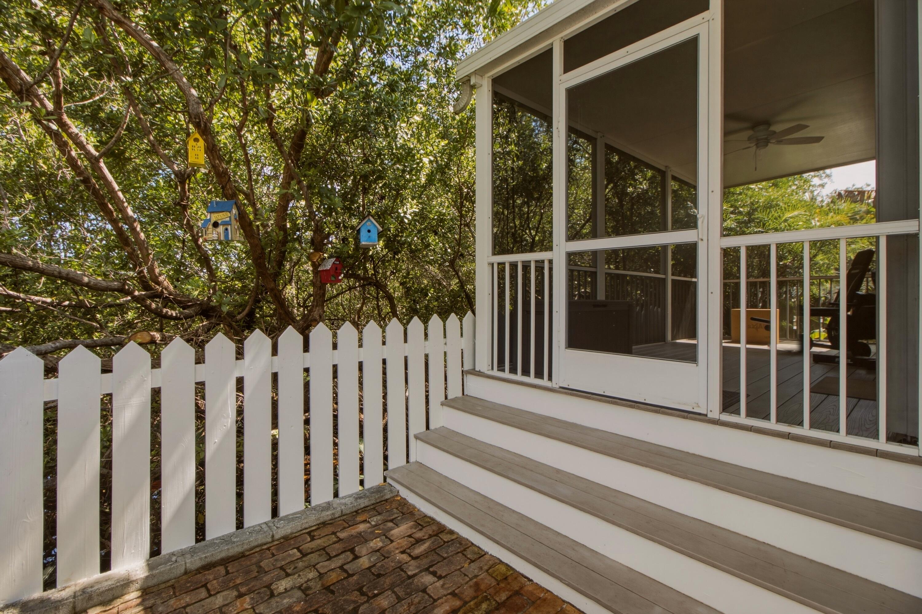 3315 Donald Avenue Property Photo 28