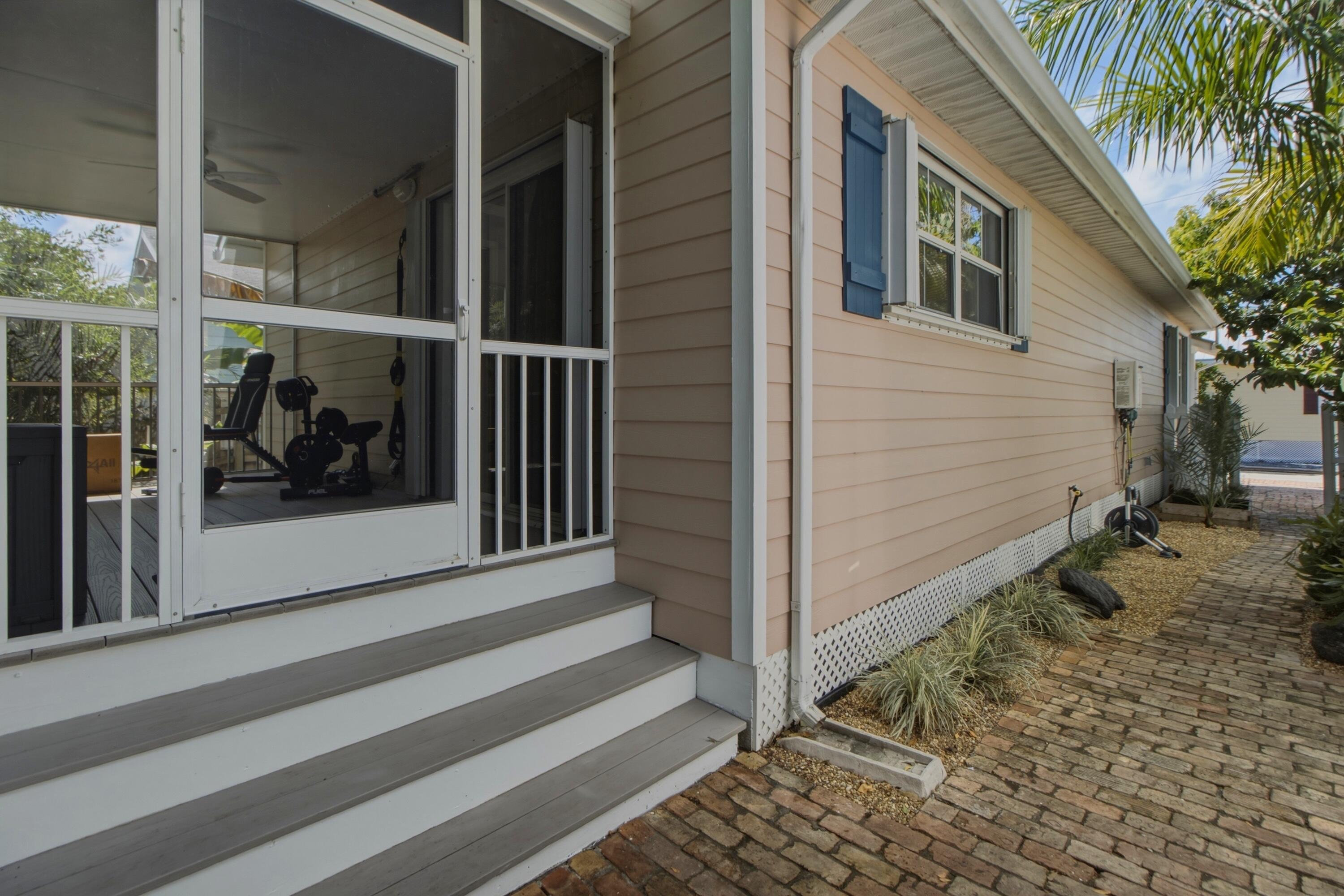 3315 Donald Avenue Property Photo 29