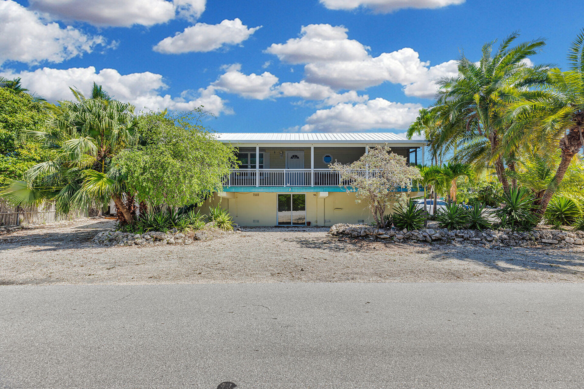 31107 Avenue I Property Photo 3