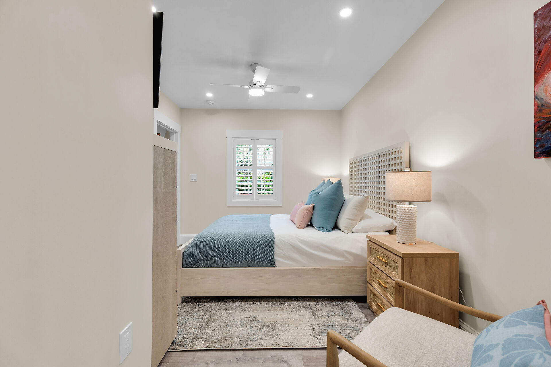 711 Olivia Street Property Photo 20