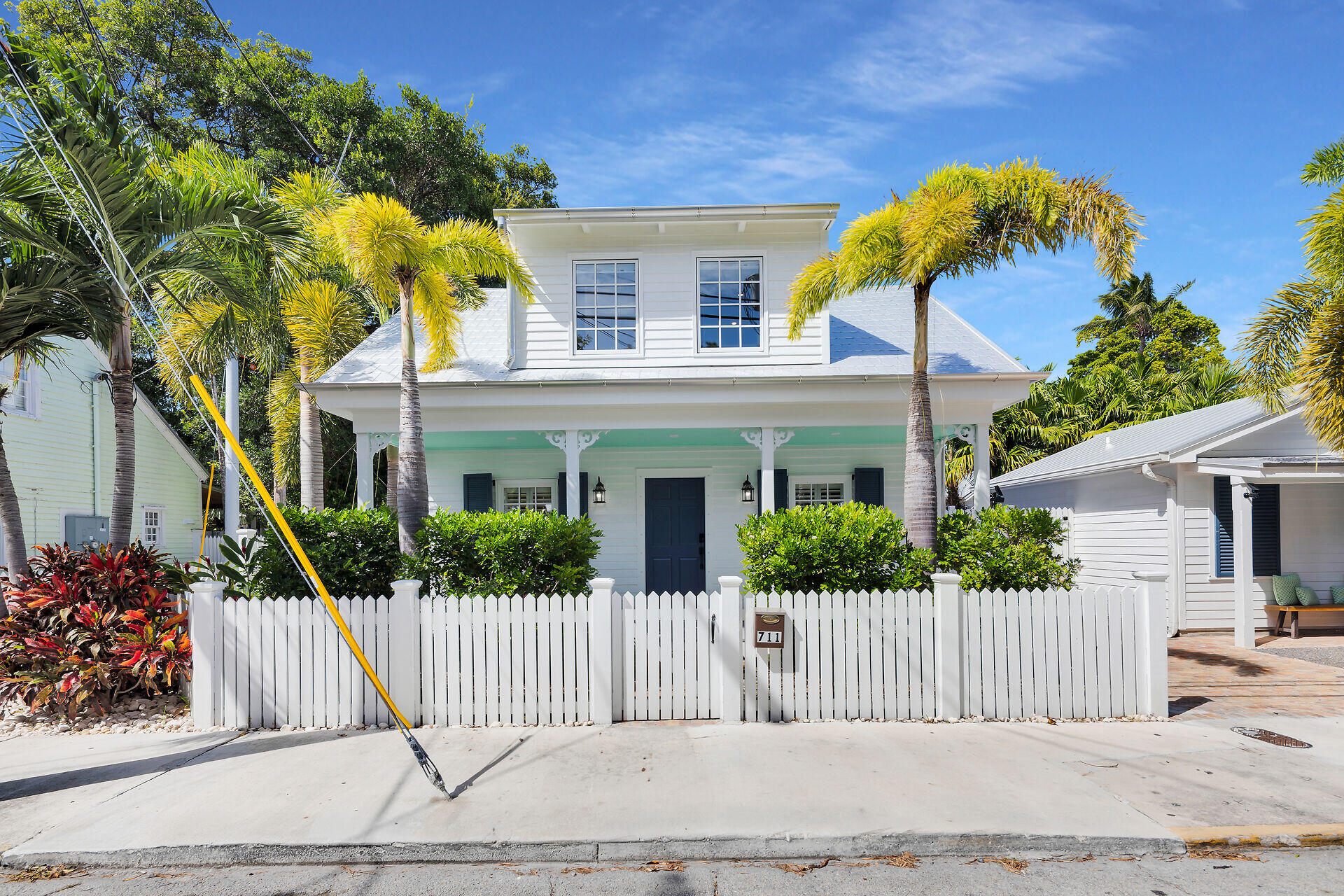 711 Olivia Street Property Photo 44