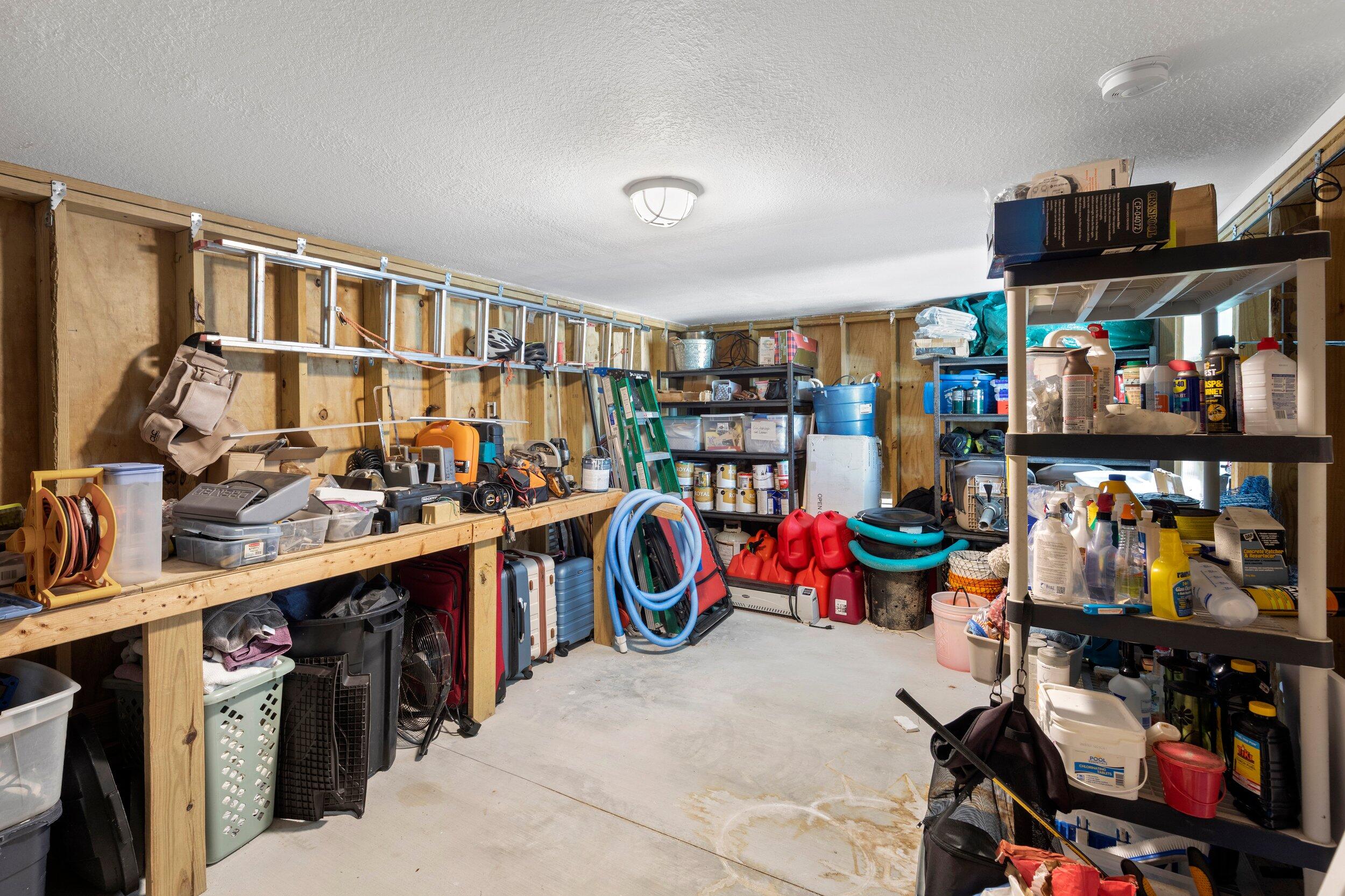 265 S Point Drive Property Photo 57