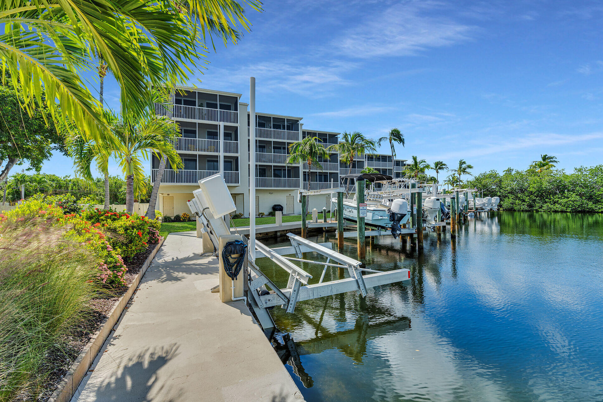 130 Coco Plum Drive 404 Property Photo 5