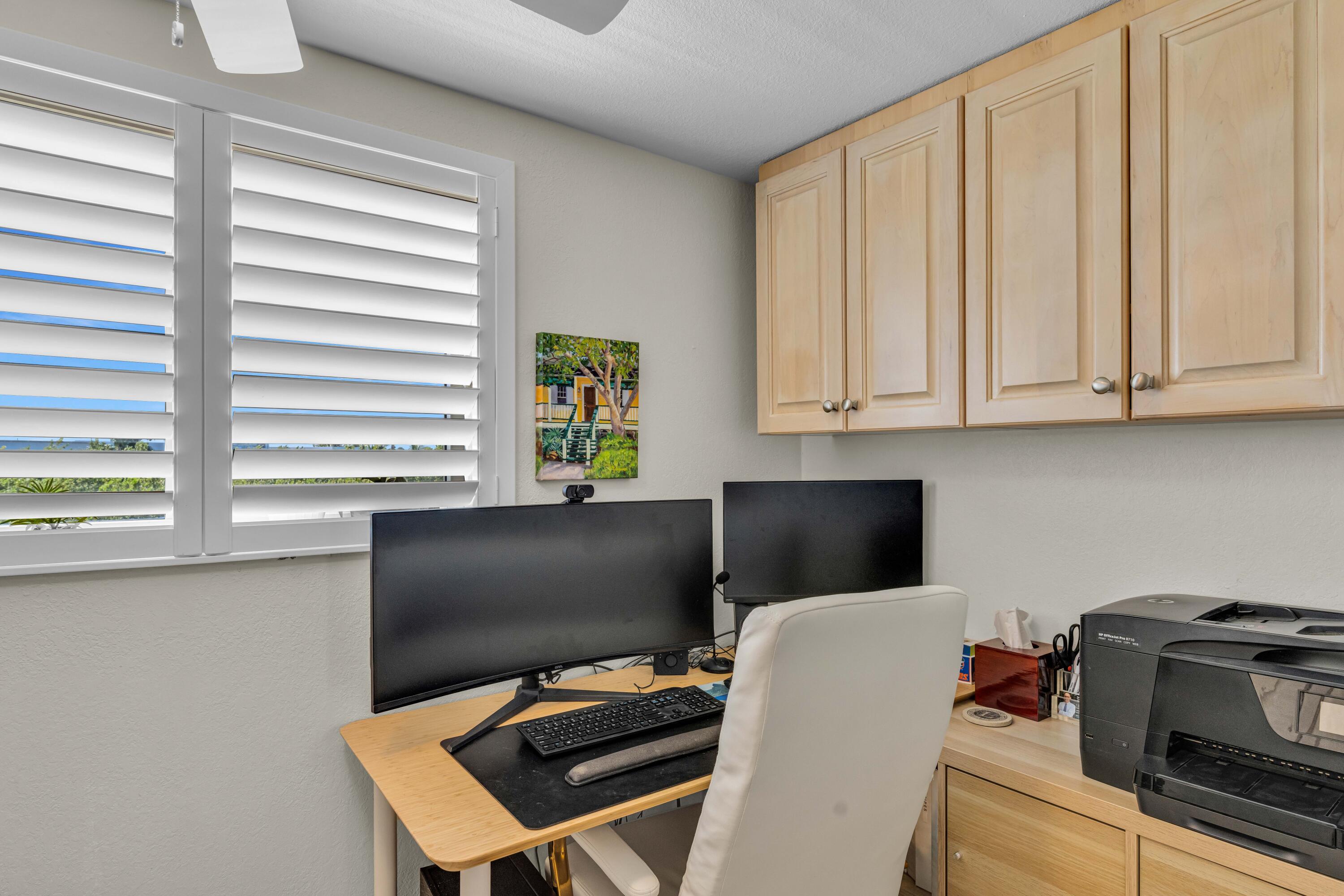 130 Coco Plum Drive 404 Property Photo 29