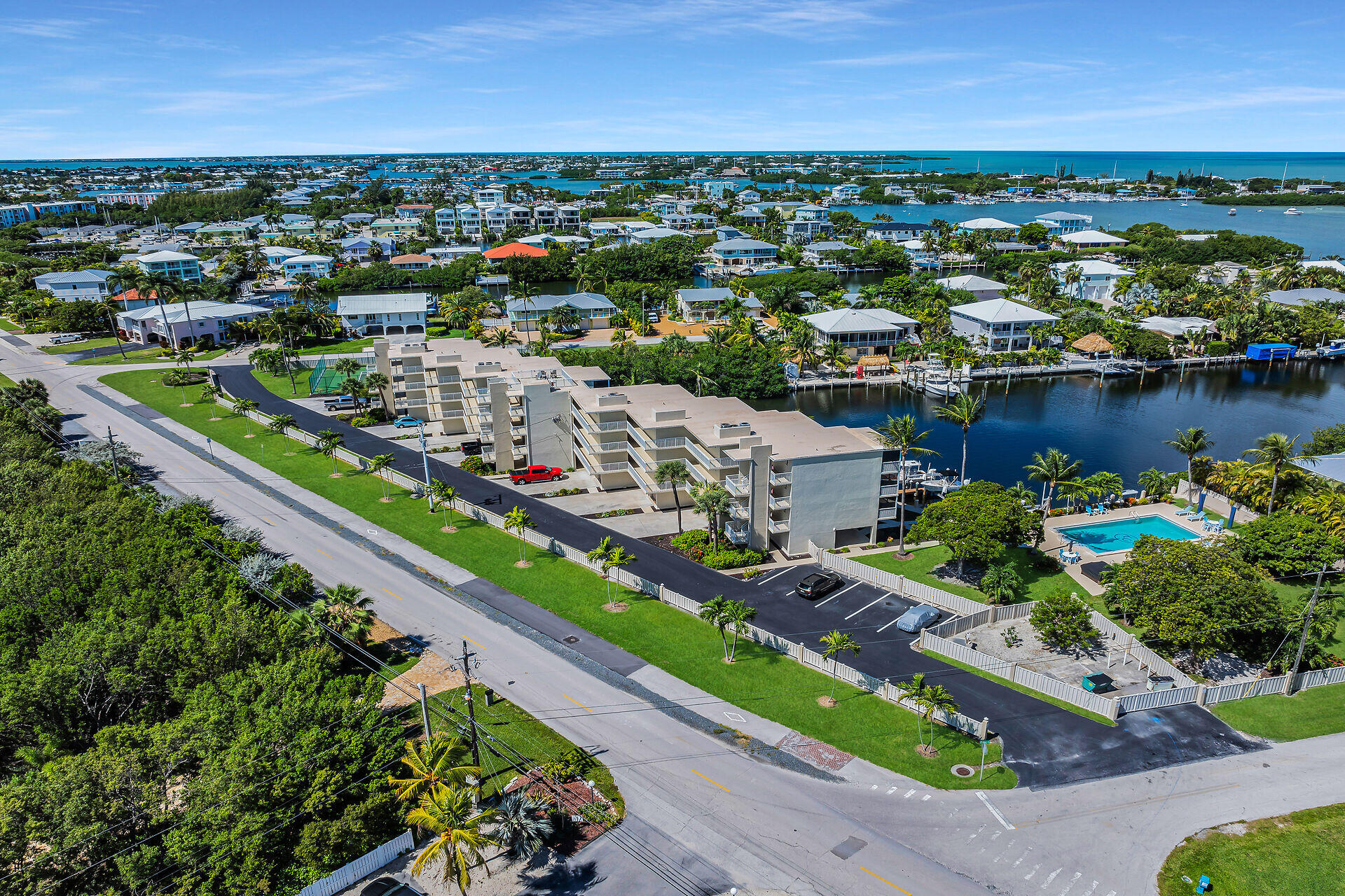 130 Coco Plum Drive 404 Property Photo 54