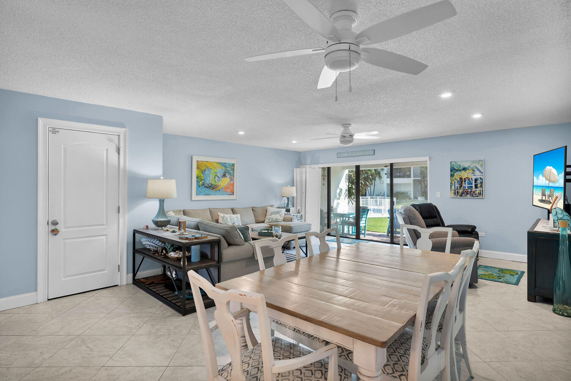 601 W Ocean Drive 302 Property Photo 3