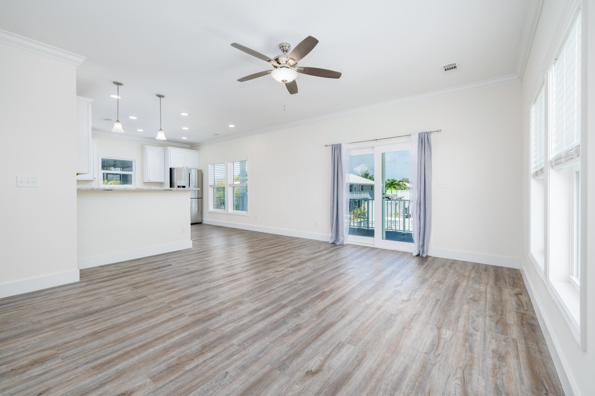 29667 Flying Cloud Avenue Property Photo 8