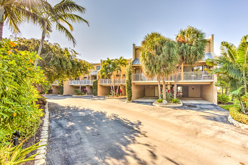 1133 W Ocean Drive 4 Property Photo 41