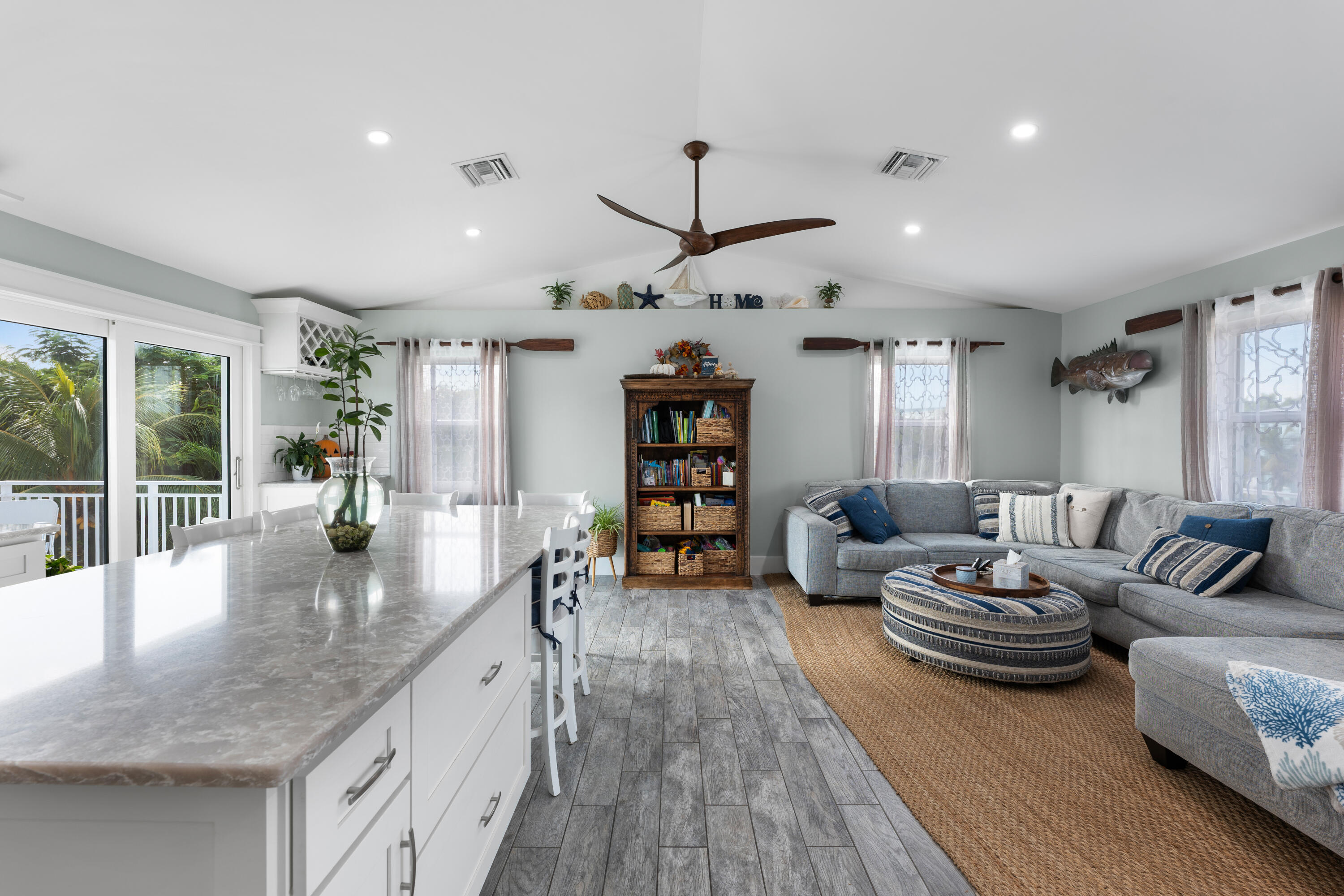 1325 Avenue H Property Photo 10