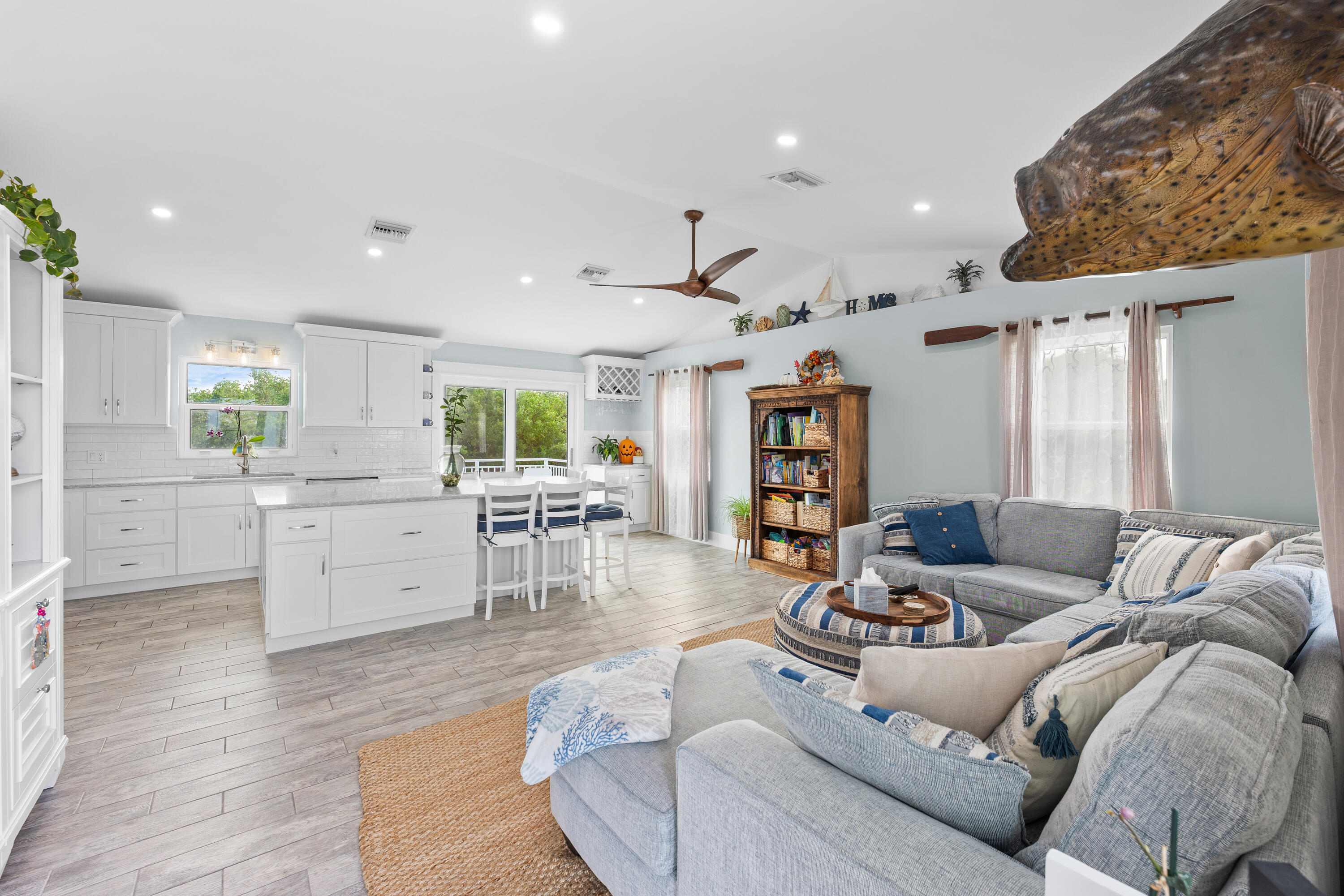 1325 Avenue H Property Photo 11