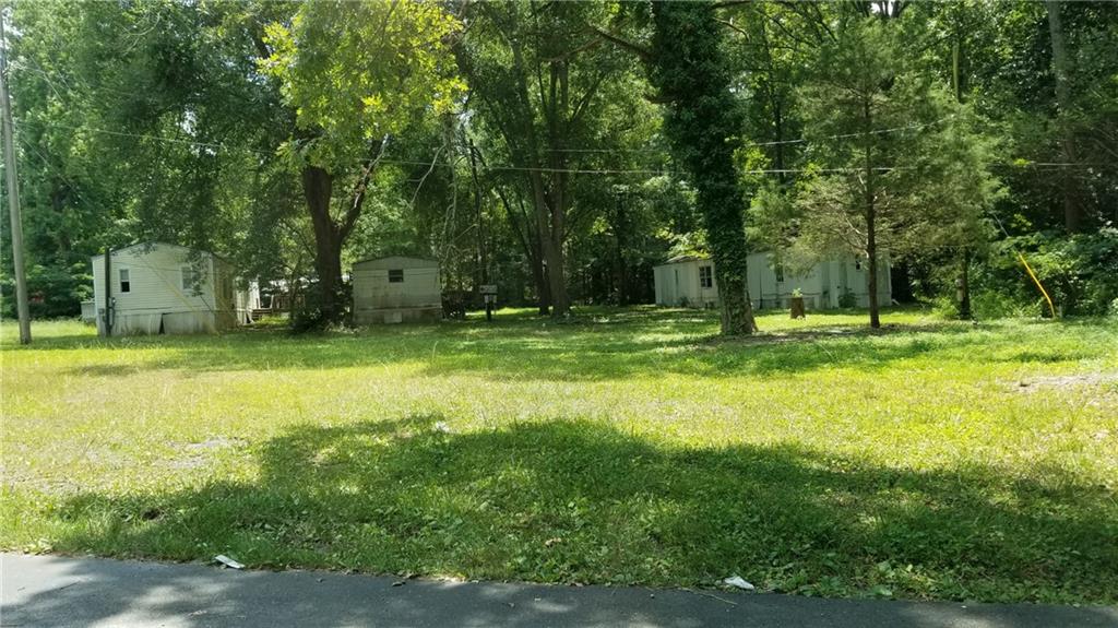 1008 Highway 293 Property Photo 2