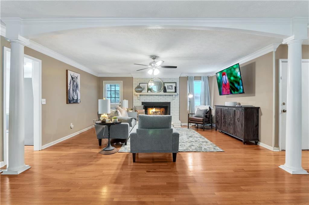6827485 Property Photo 3