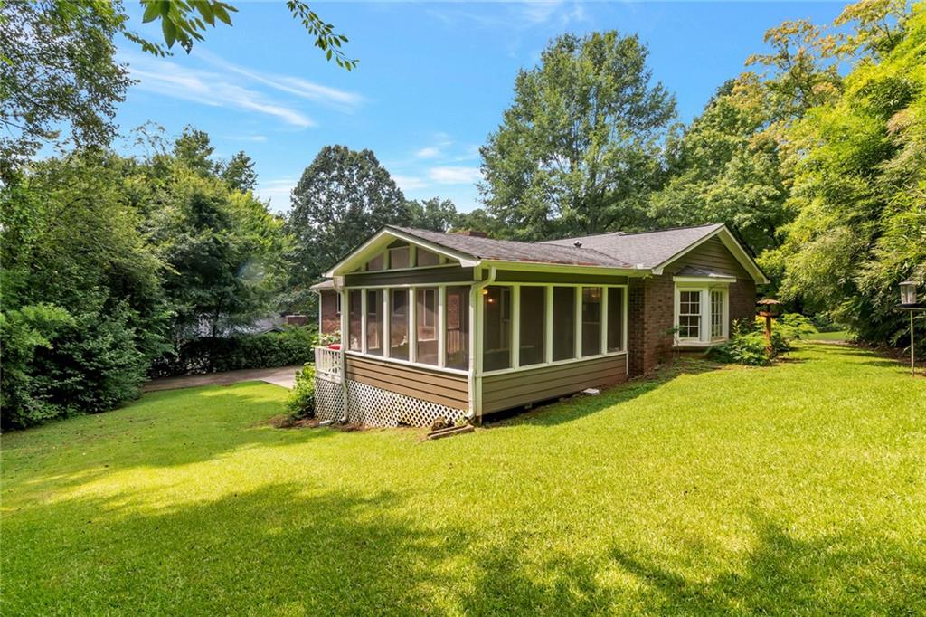 6827485 Property Photo 21