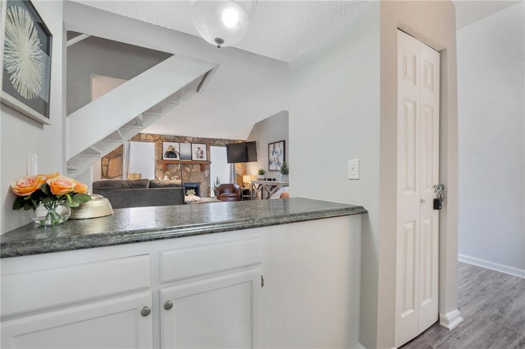 6827577 Property Photo 10
