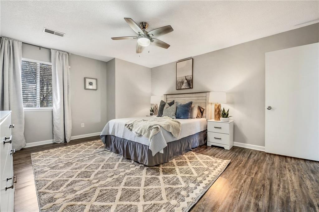 6827577 Property Photo 21