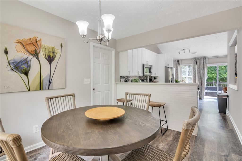 6827587 Property Photo 10