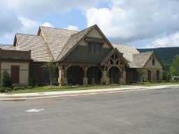 202 White Eagle Drive Property Photo 4