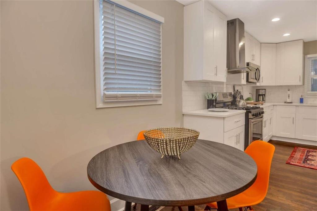 6896701 Property Photo 9