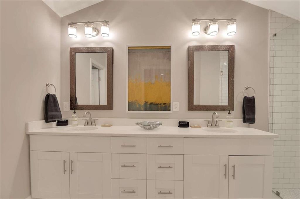 6896701 Property Photo 14