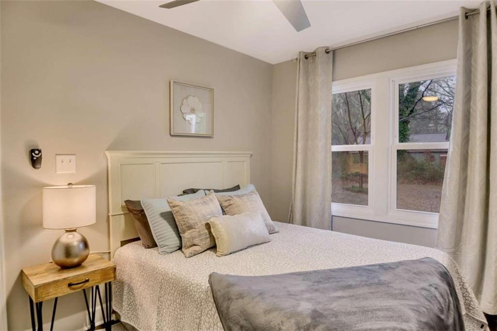 6896701 Property Photo 16
