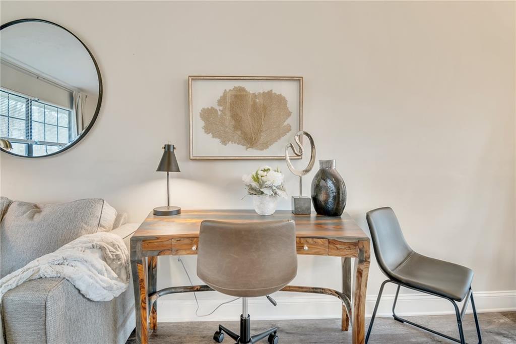 6896824 Property Photo 5