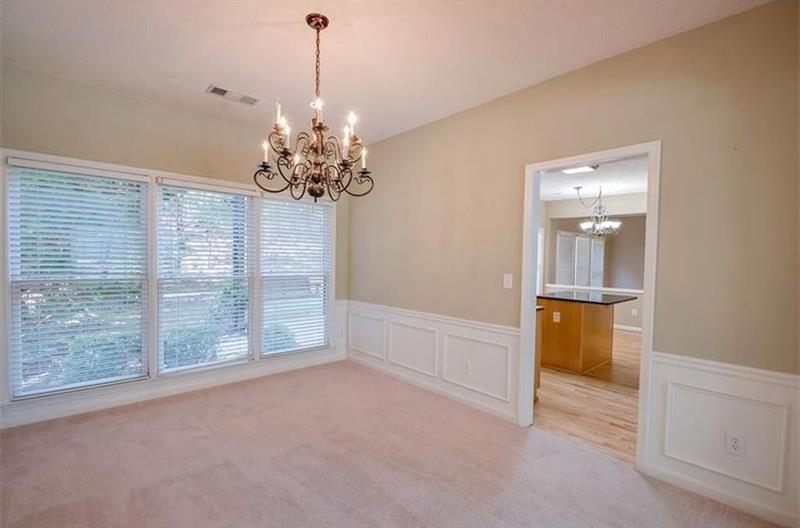 7045800 Property Photo 14