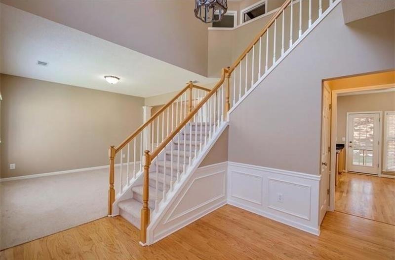 7045800 Property Photo 23