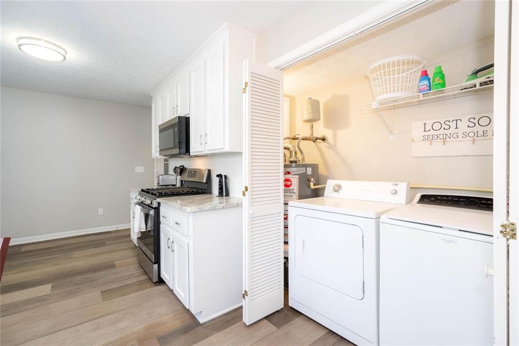 302 Independence Way Property Photo 25