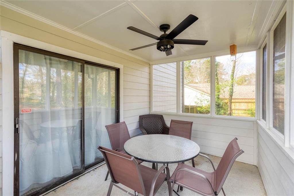 302 Independence Way Property Photo 49