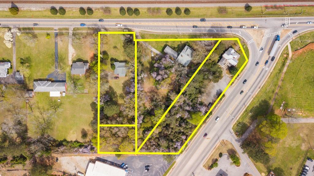 3590 Highway 42 Property Photo 2