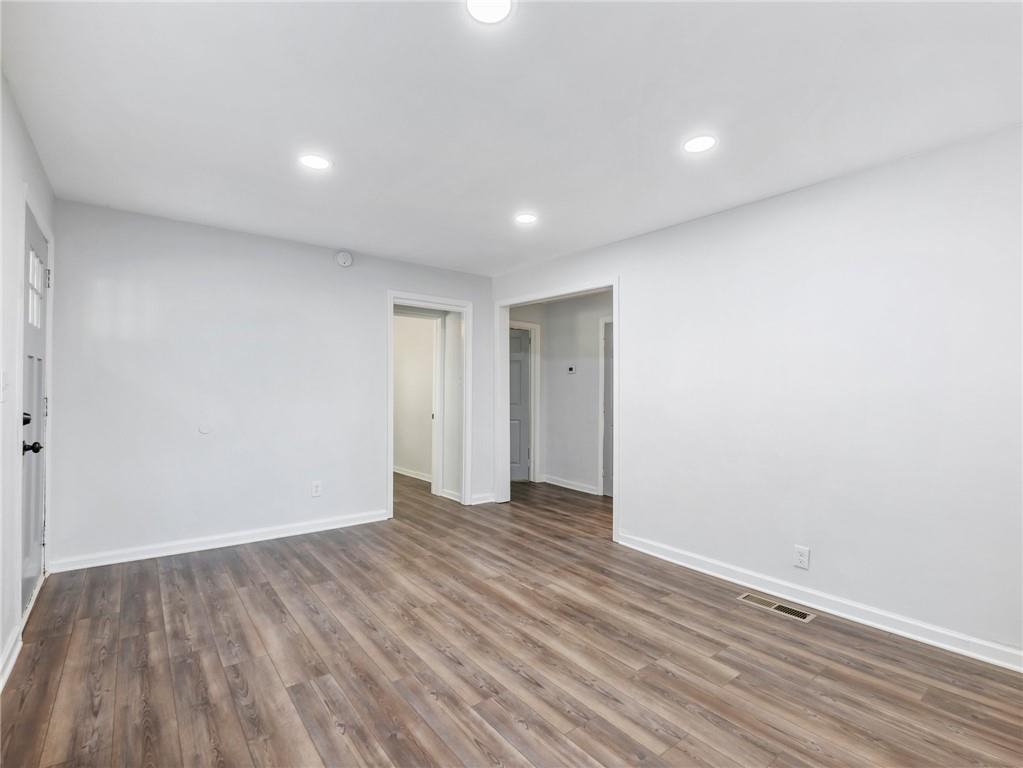 845 Oak Street Nw Property Photo 4