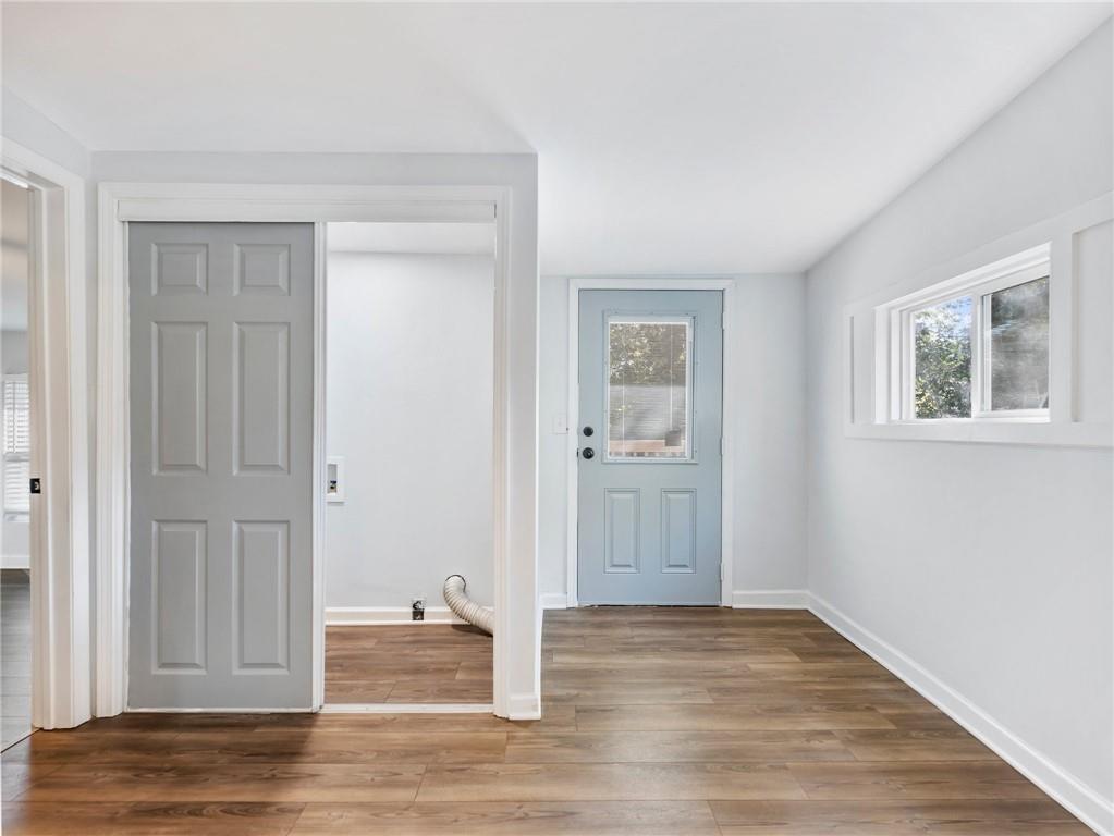 845 Oak Street Nw Property Photo 8