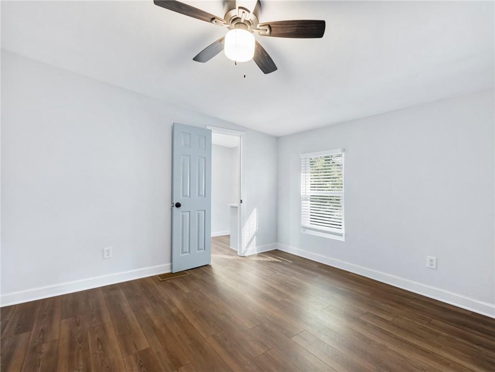 845 Oak Street Nw Property Photo 9