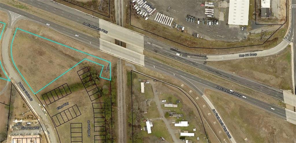 11 Parkway Station Drive Property Photo 1