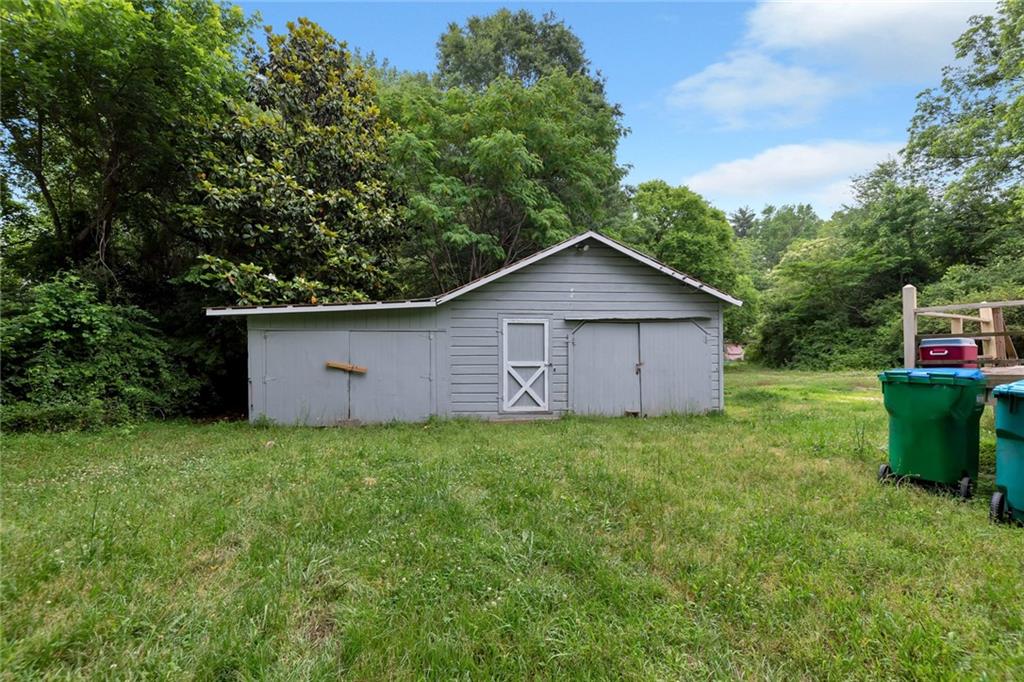 5205 Austell Powder Springs Road Property Photo 3