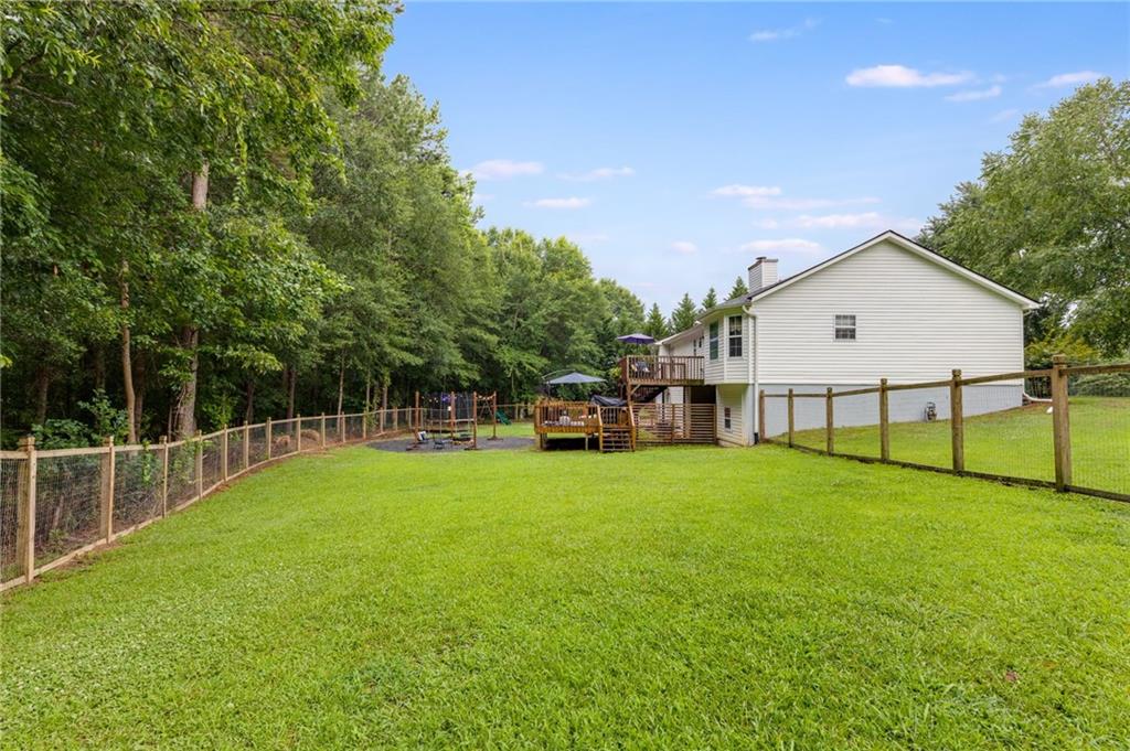 11 Starlyn Trace Property Photo 26