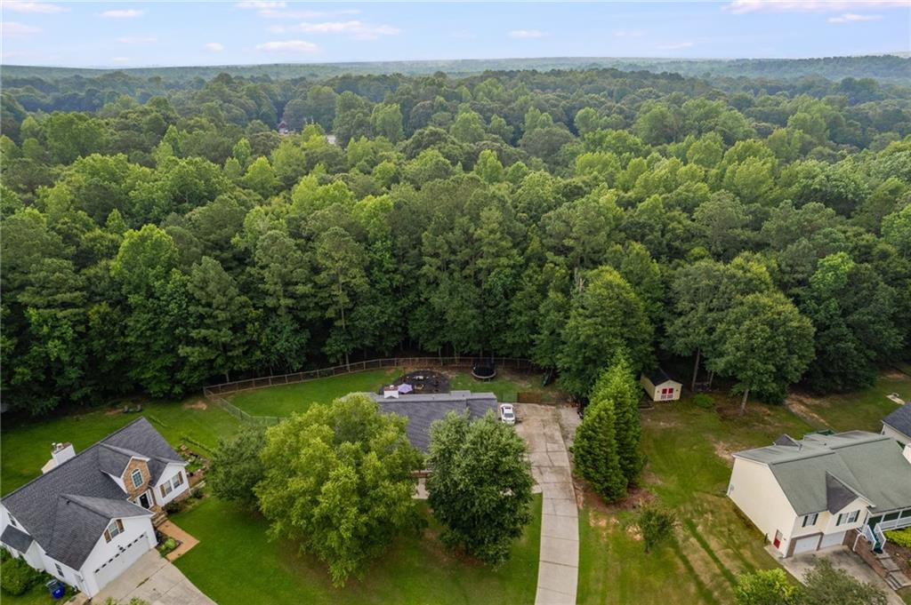 11 Starlyn Trace Property Photo 33
