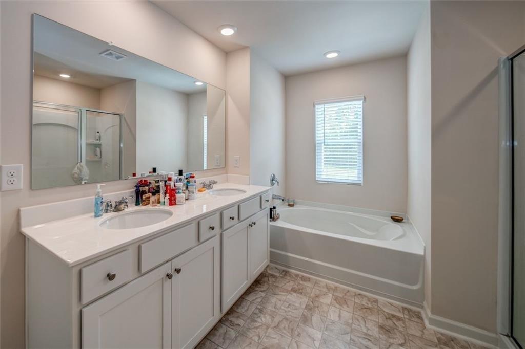 454 Sweet Bay Ln Property Photo 37