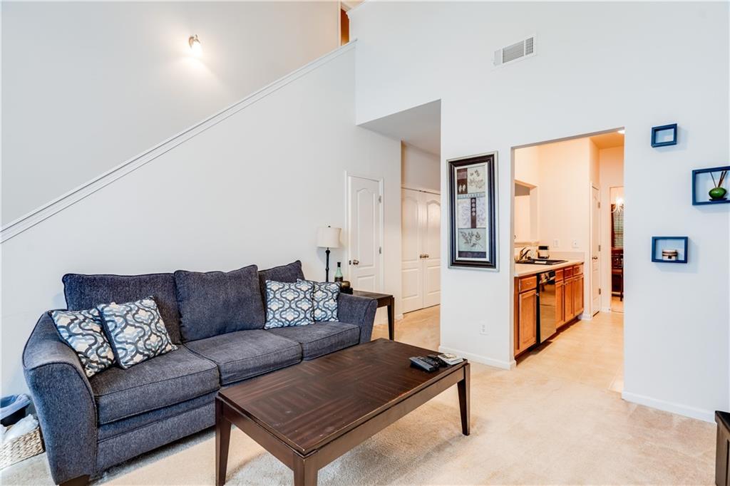6936 Rogers Point Property Photo 4