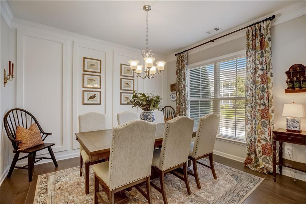 977 Woodbury Road Property Photo 3