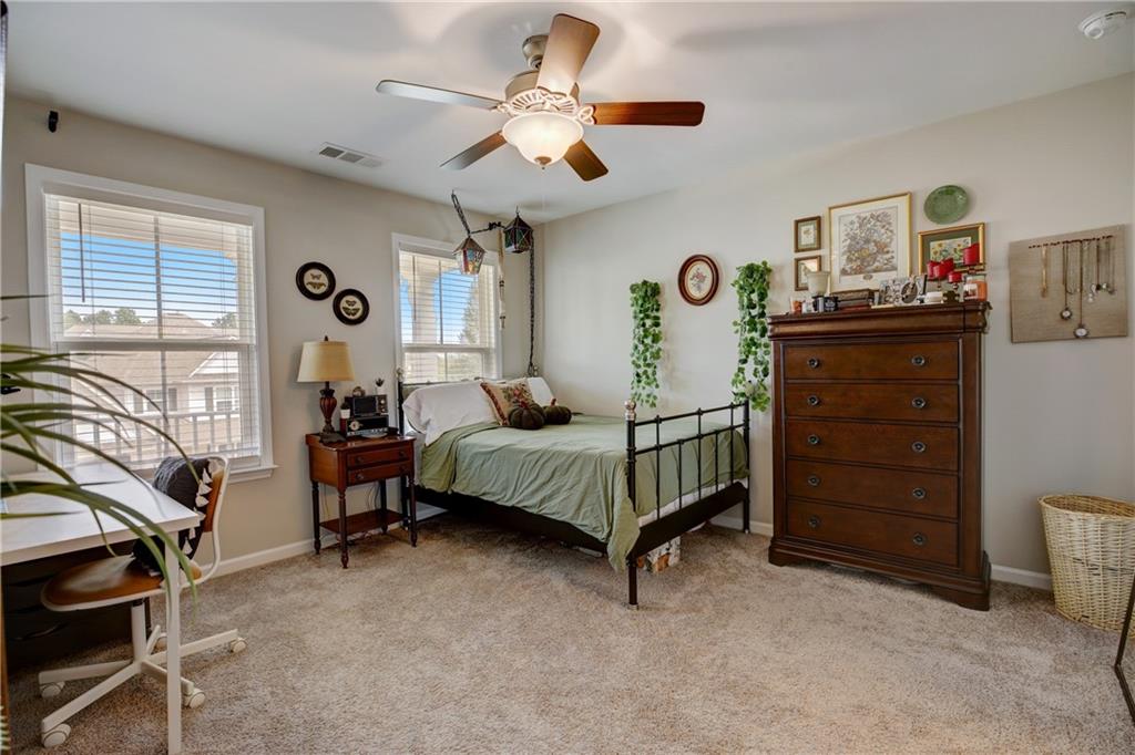 977 Woodbury Road Property Photo 27