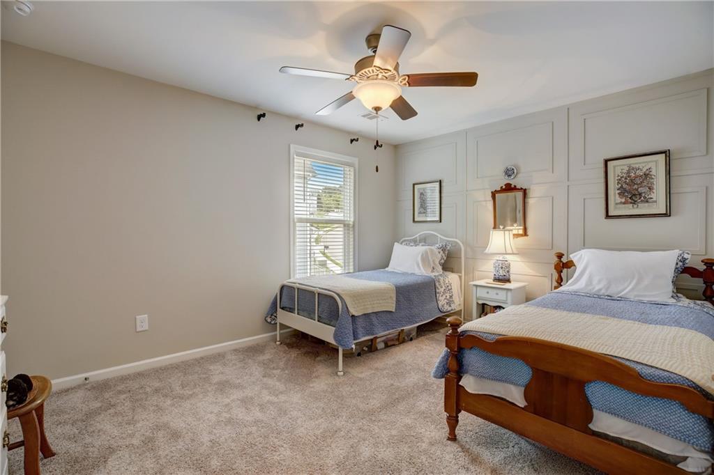 977 Woodbury Road Property Photo 32