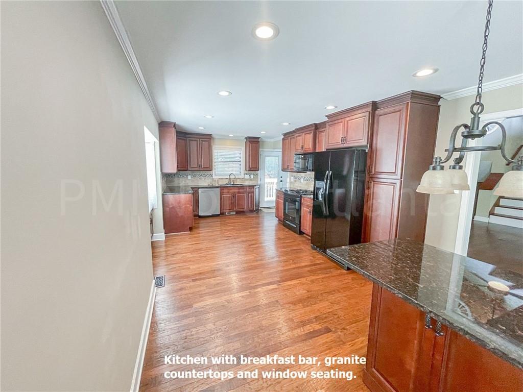 4943 Preswick Court Ne Property Photo 6
