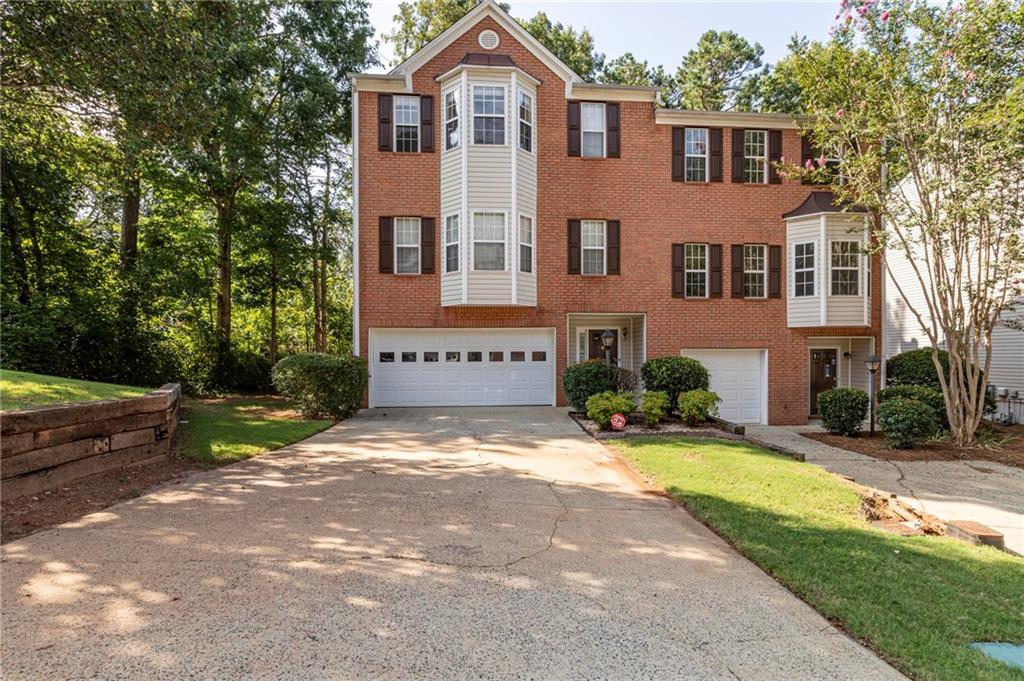 2451 Stonegate Drive Nw Property Photo 1